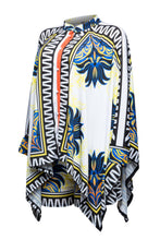 Load image into Gallery viewer, Button down kimono top &amp; shorts set
