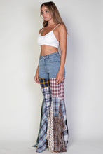 Load image into Gallery viewer, Plaid me Jeans

