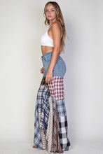 Load image into Gallery viewer, Plaid me Jeans
