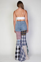 Load image into Gallery viewer, Plaid me Jeans
