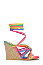 Load image into Gallery viewer, Itsa Espadrille
